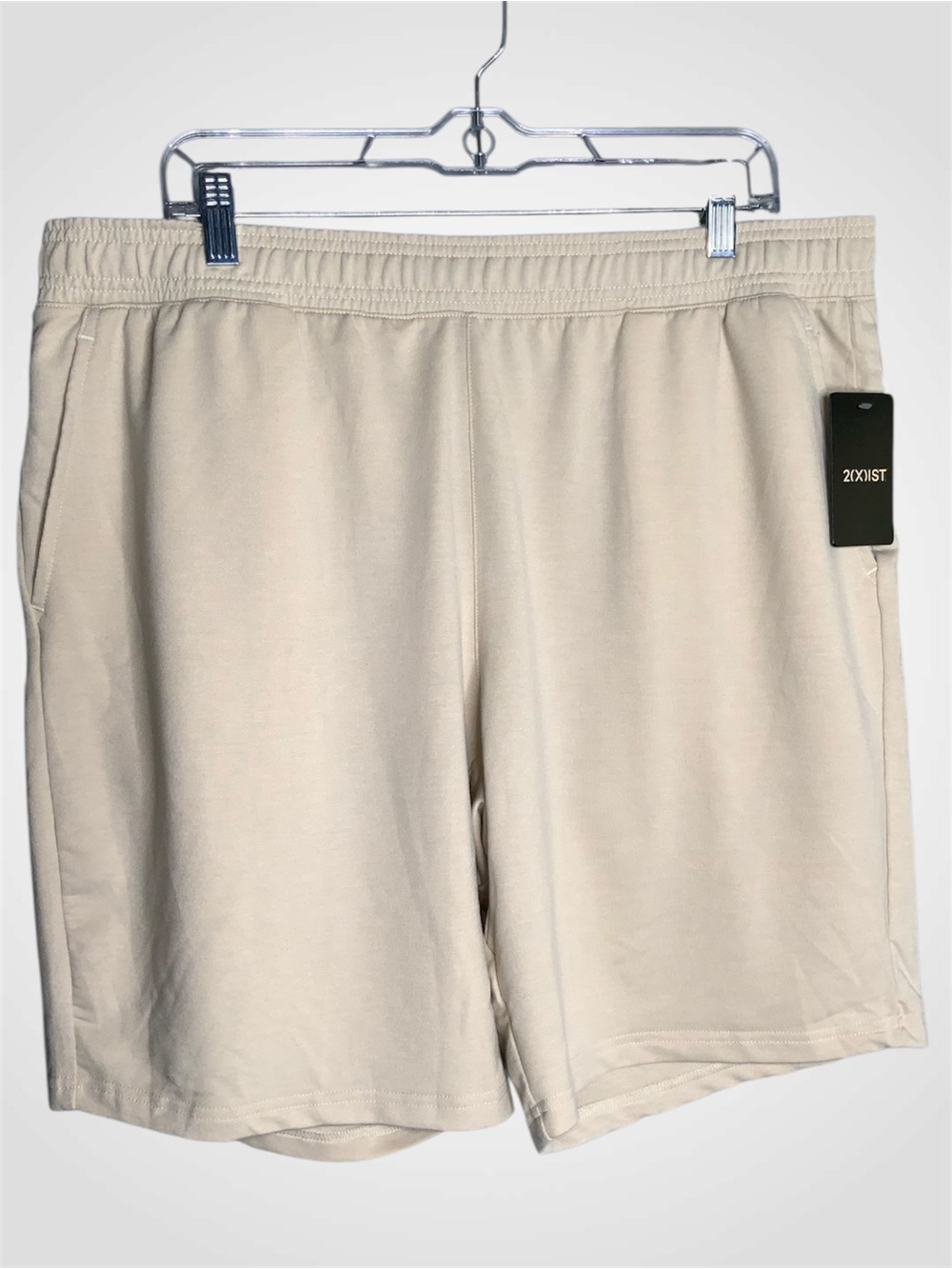 2xist Men's Cream Athletic Shorts XL - NWT